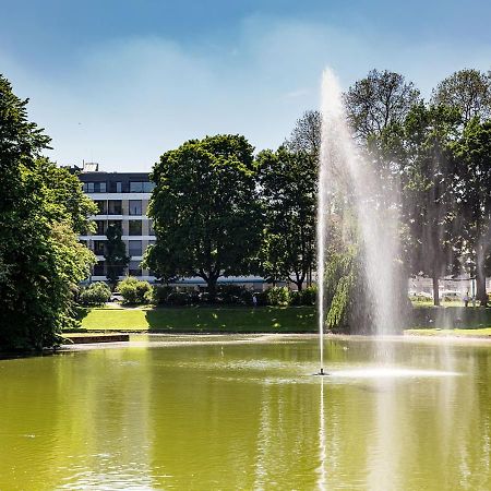 Residenz Am Zwinger Dresden Exterior foto Fountain at the lake