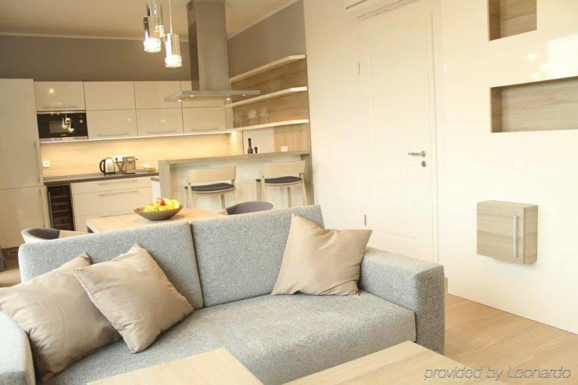Residenz Am Zwinger Dresden Exterior foto A modern apartment